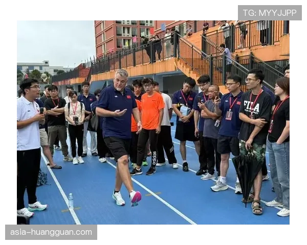 特写：业余联赛引入德甲定位球训练方法，基层教练参加足协专项培训